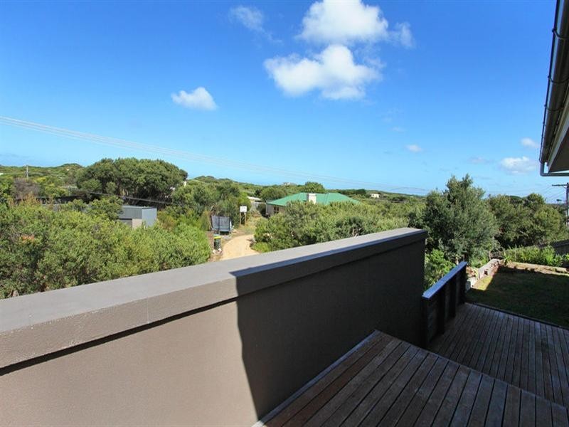 9 Titus Drive, St Andrews Beach VIC 3941