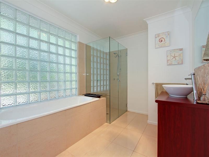 8 Arunta Court, Rye VIC 3941