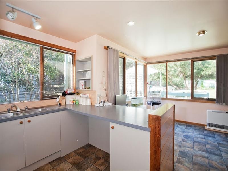 11 Laurel Street, Rye VIC 3941