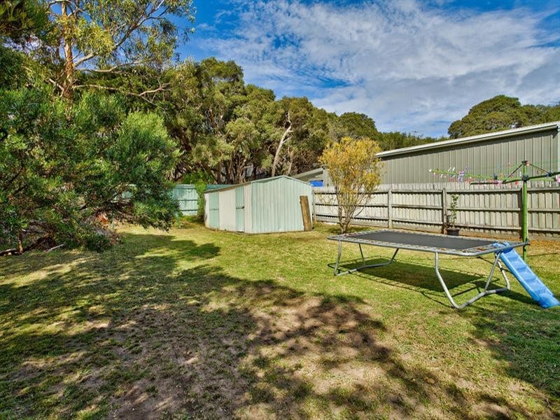 11 Laurel Street, Rye VIC 3941