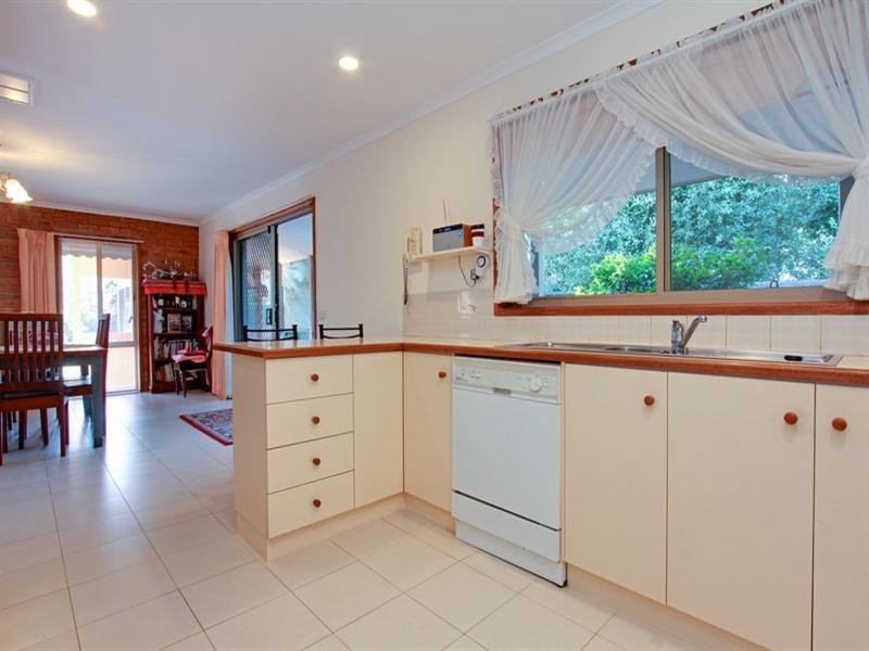 81 Spray Street, Rosebud VIC 3939