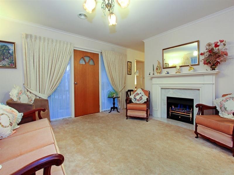 8 Maxwell Street, Blairgowrie VIC 3942