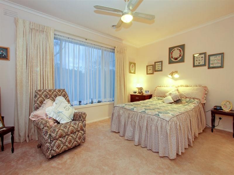 8 Maxwell Street, Blairgowrie VIC 3942