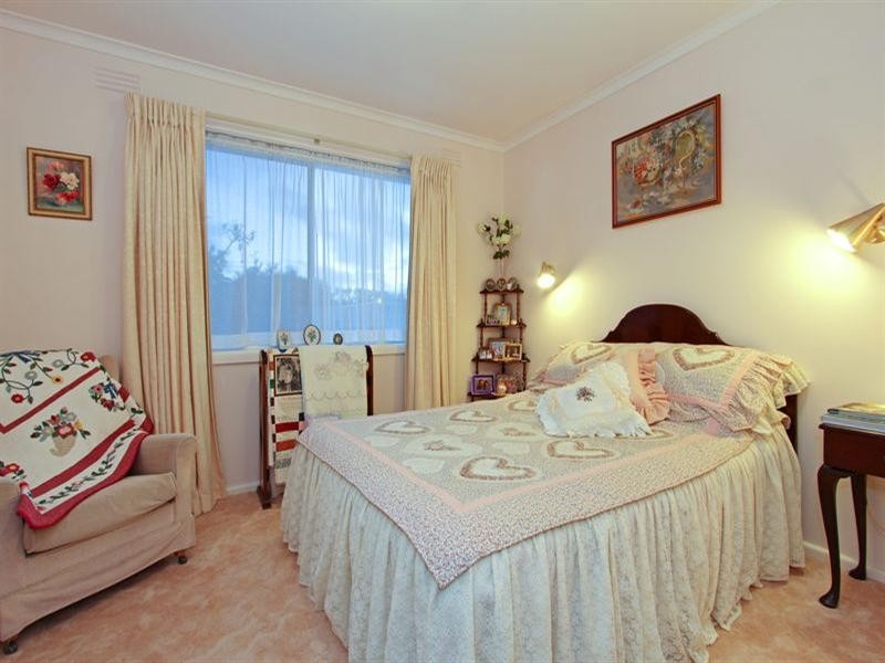 8 Maxwell Street, Blairgowrie VIC 3942