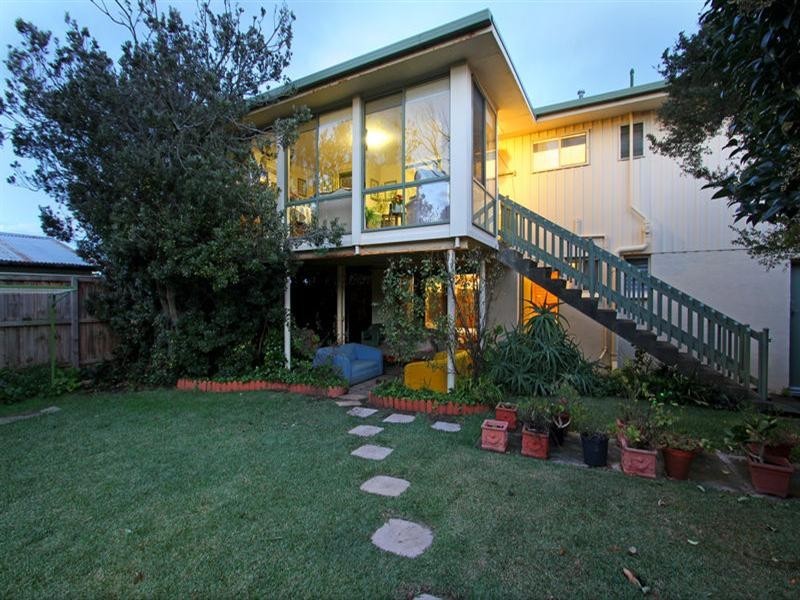 8 Maxwell Street, Blairgowrie VIC 3942