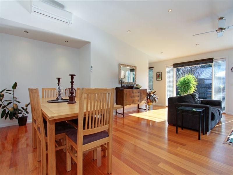 30 Fern Grove, Rye VIC 3941