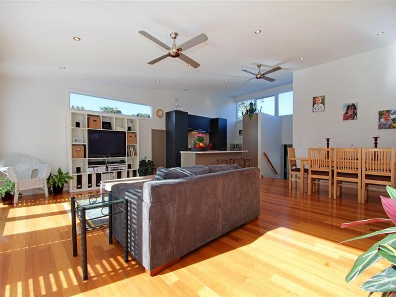 30 Fern Grove, Rye VIC 3941