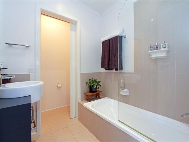 30 Fern Grove, Rye VIC 3941