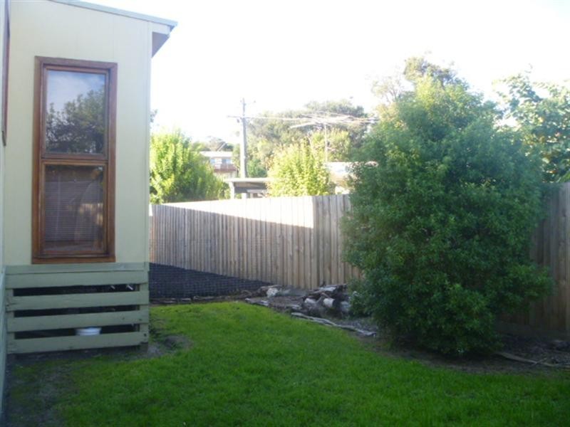 6 McDonald Road, Rye VIC 3941