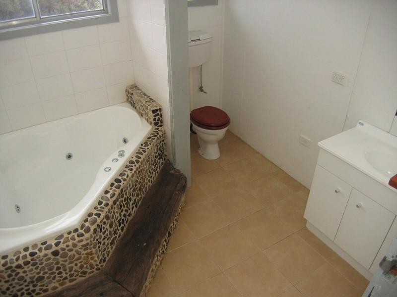 16 Leawarra Street, Rye VIC 3941