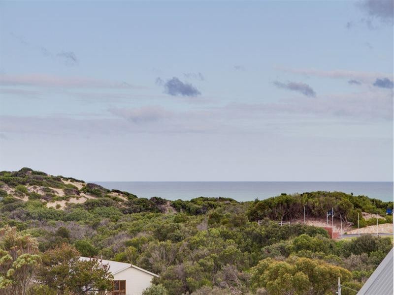 14 Brewster Road, Rye VIC 3941