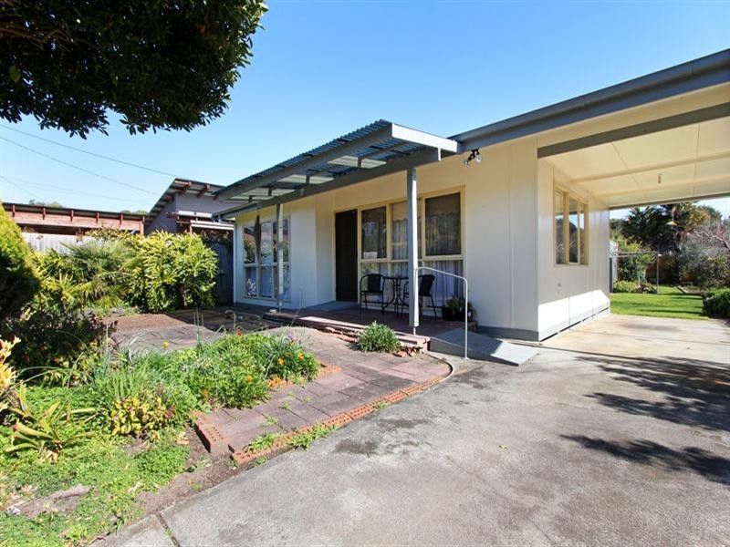 74 Canterbury Jetty Road, Blairgowrie VIC 3942