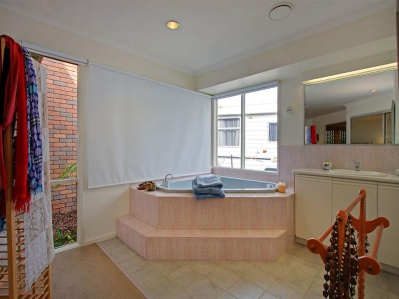 2 Melville Street, Tootgarook VIC 3941