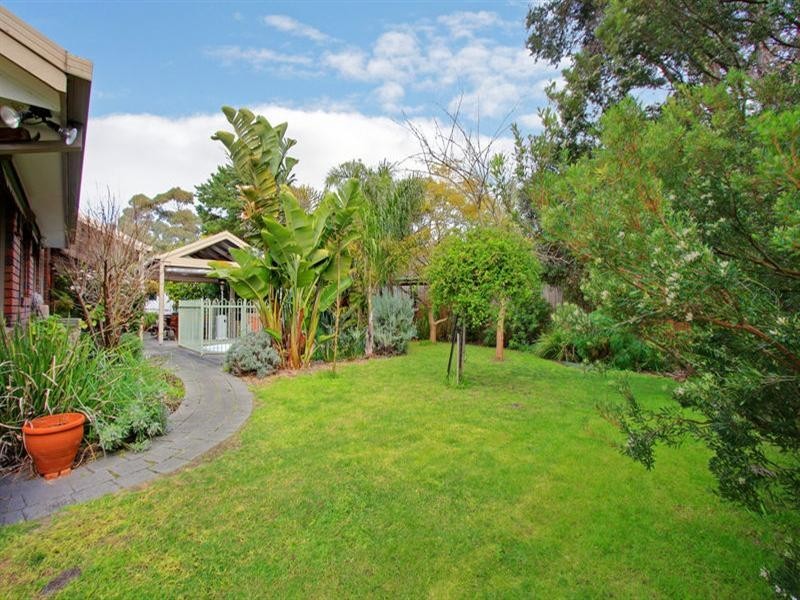 2 Melville Street, Tootgarook VIC 3941