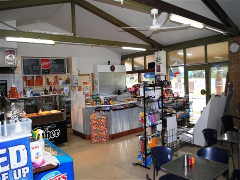 323 Bayview Road, Rosebud VIC 3939