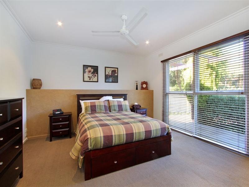 26 Guest Street, Tootgarook VIC 3941