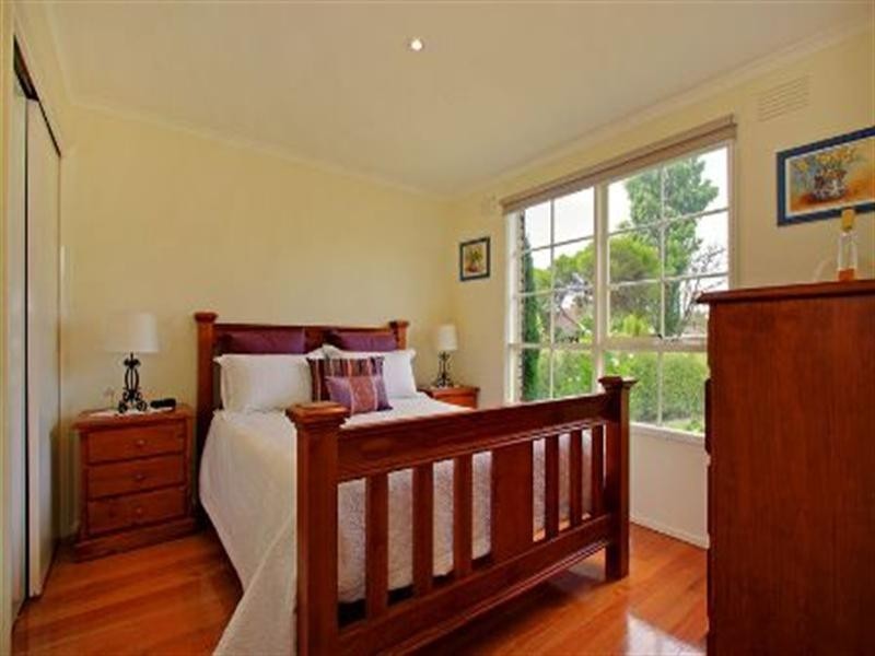 2 Bona Street, Tootgarook VIC 3941