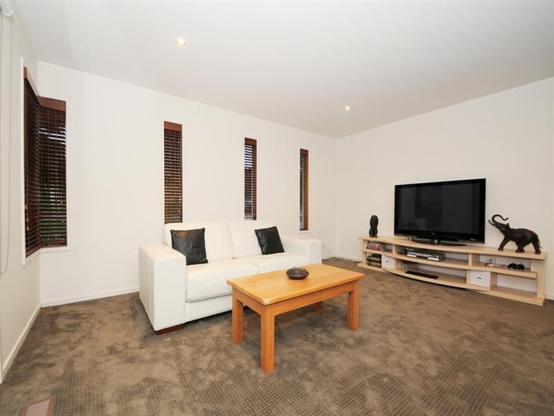 4 Seabrook Avenue, Rosebud VIC 3939