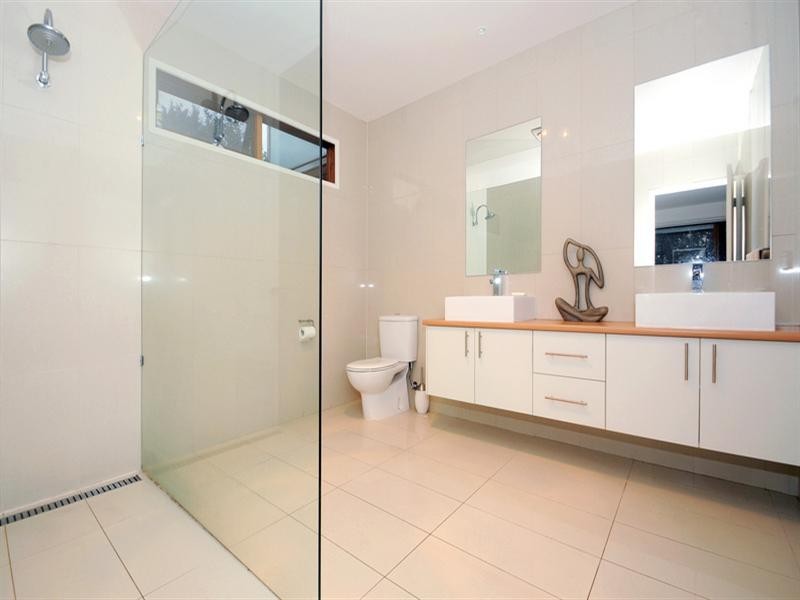 4 Seabrook Avenue, Rosebud VIC 3939