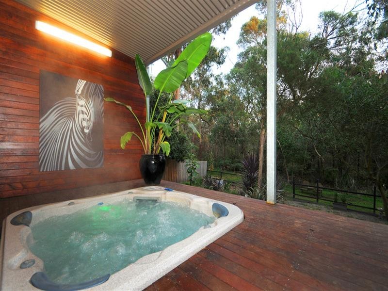 4 Seabrook Avenue, Rosebud VIC 3939