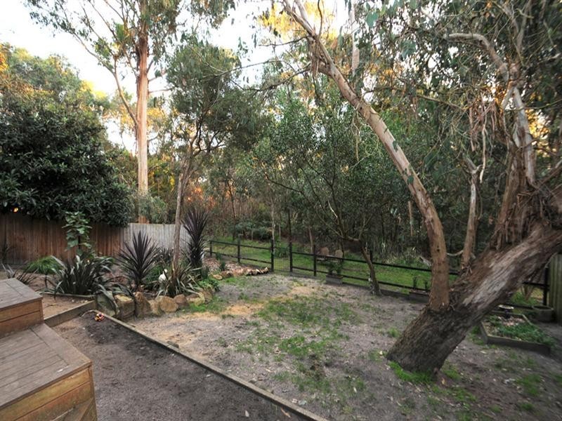 4 Seabrook Avenue, Rosebud VIC 3939