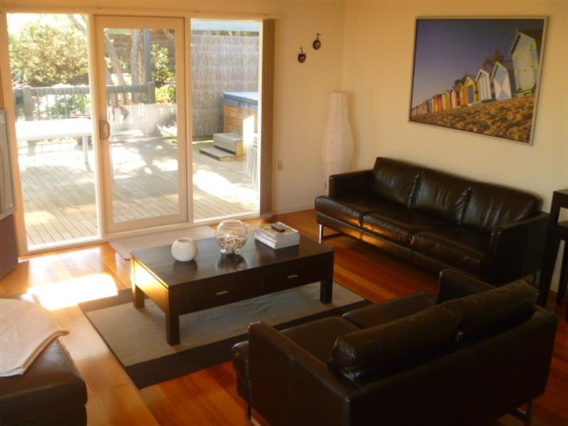 3 Iolanda Street, Rye VIC 3941