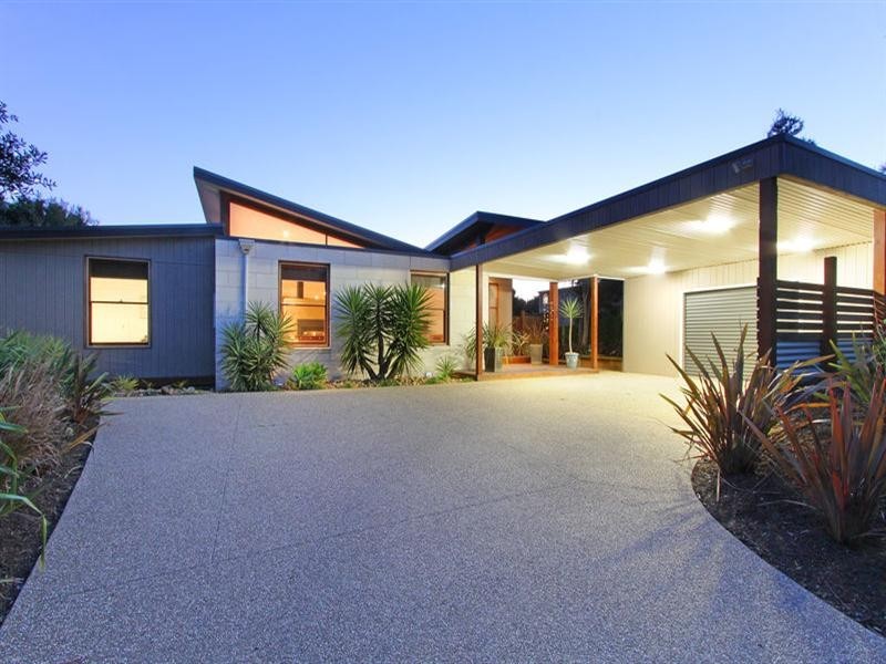 22 Alex Drive, St Andrews Beach VIC 3941