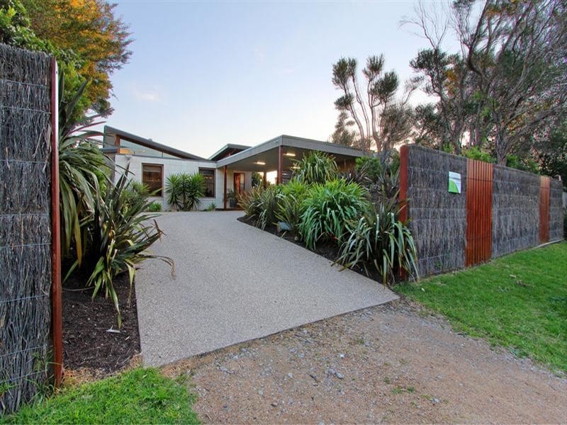22 Alex Drive, St Andrews Beach VIC 3941