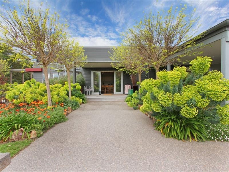 13 Daniella Court, St Andrews Beach VIC 3941