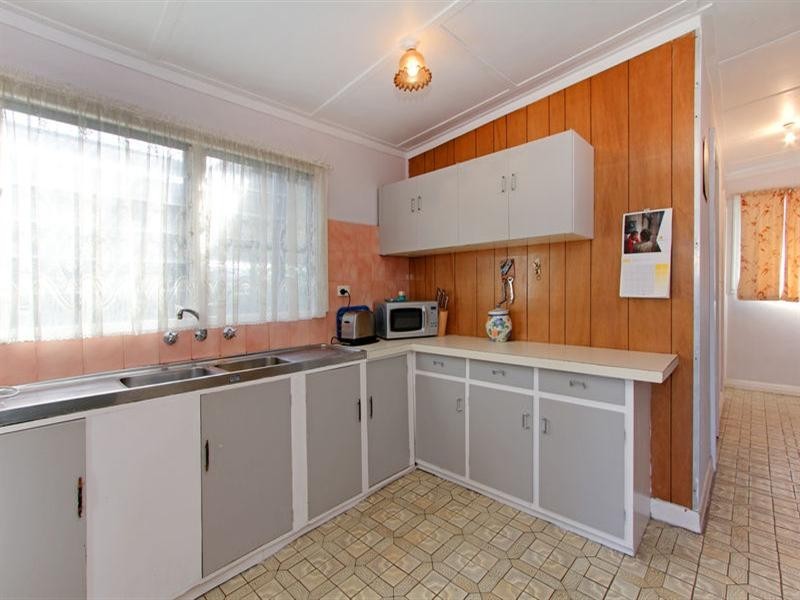 20 Ocean Street, Rosebud VIC 3939