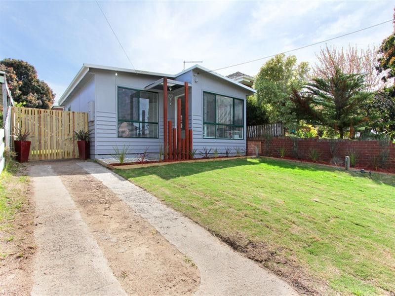 58 Fourth Avenue, Rosebud VIC 3939