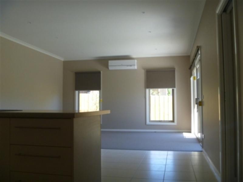 4 Dyson Street, Dromana VIC 3936