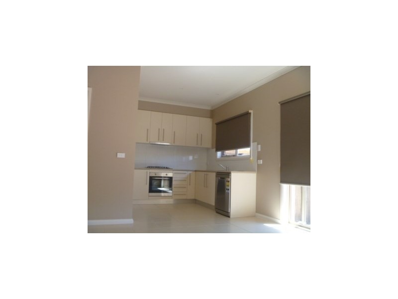 18 Davey Avenue, Dromana VIC 3936