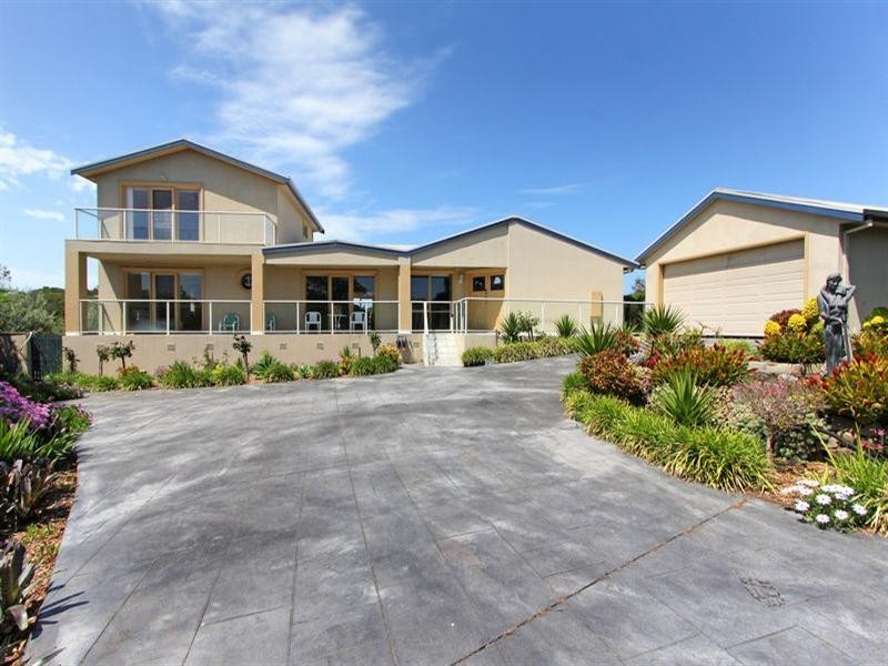 2 Rolls Court, Rye VIC 3941