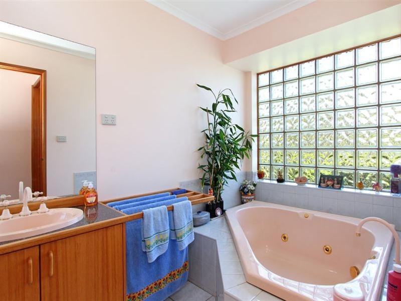 2 Rolls Court, Rye VIC 3941