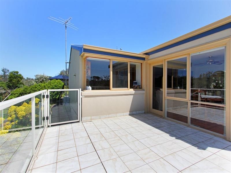 2 Rolls Court, Rye VIC 3941