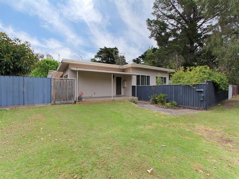 18 Pratt Street, Tootgarook VIC 3941