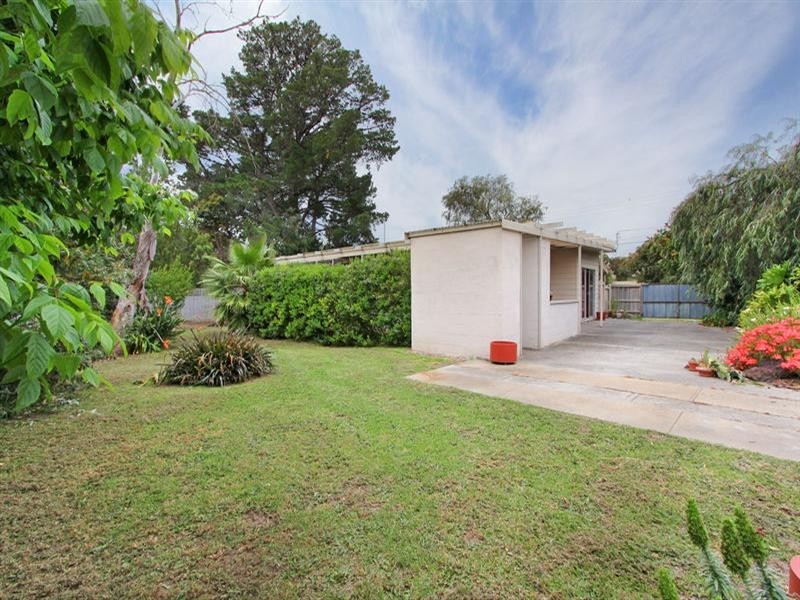 18 Pratt Street, Tootgarook VIC 3941