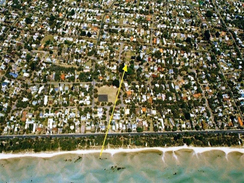 18 Pratt Street, Tootgarook VIC 3941