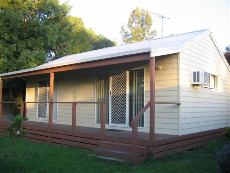 10 Caroline Court, Rosebud VIC 3939