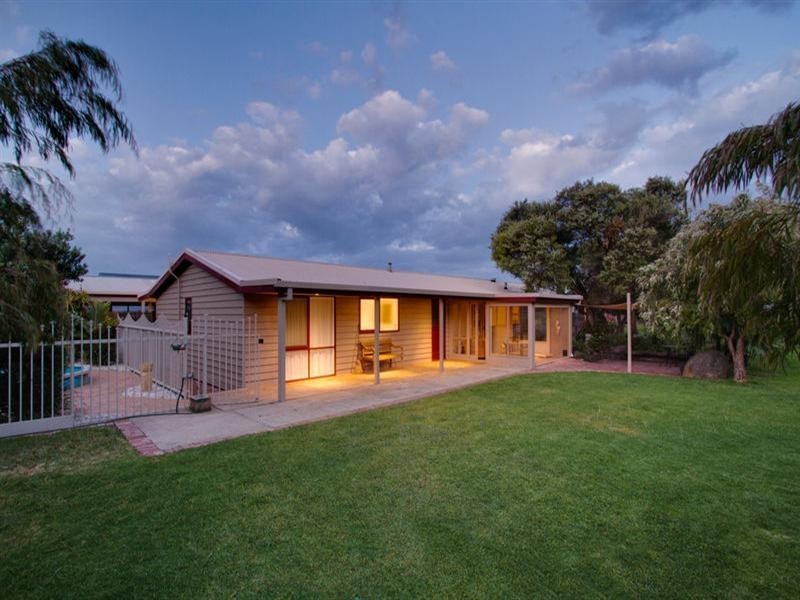 12 – 14 Nerissa Street, Rye VIC 3941