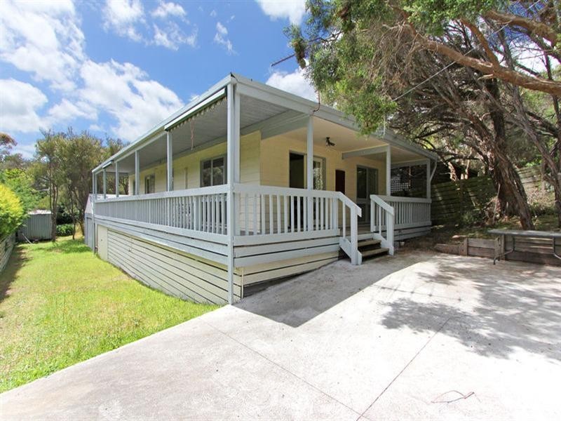 13 Byahamee Street, Rye VIC 3941