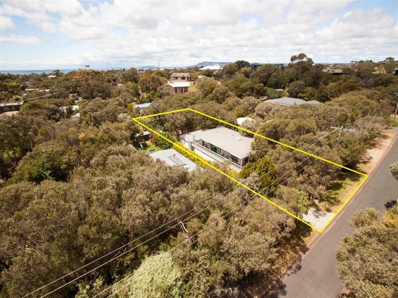 13 Byahamee Street, Rye VIC 3941