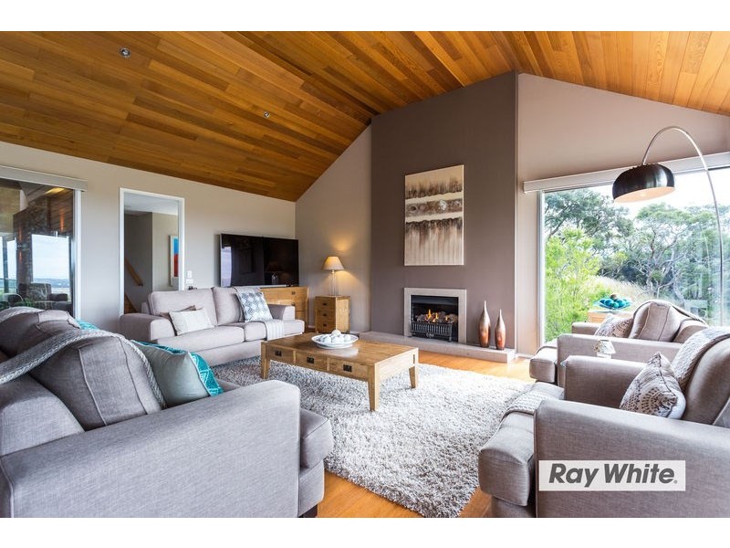 14 Farnsworth Drive, Cape Schanck VIC 3939
