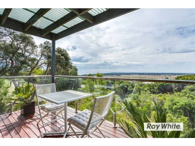 14 Farnsworth Drive, Cape Schanck VIC 3939