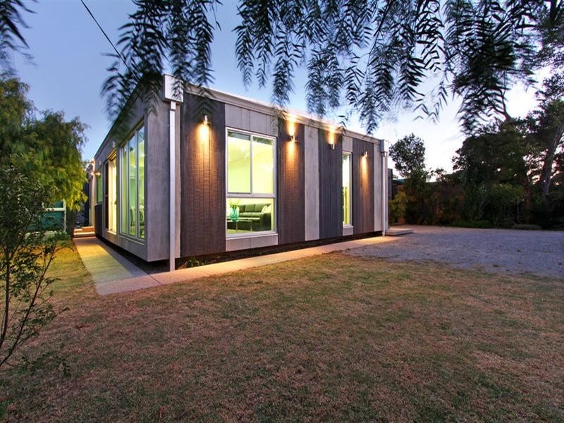 11 Daly Avenue, Rye VIC 3941