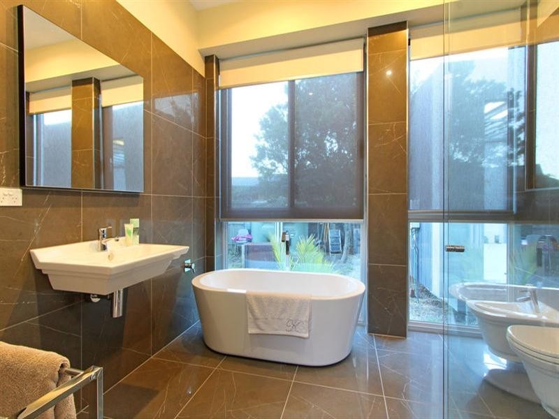 11 Daly Avenue, Rye VIC 3941