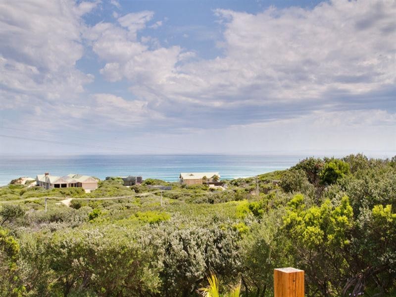 23-25 Paradise Drive, St Andrews Beach VIC 3941