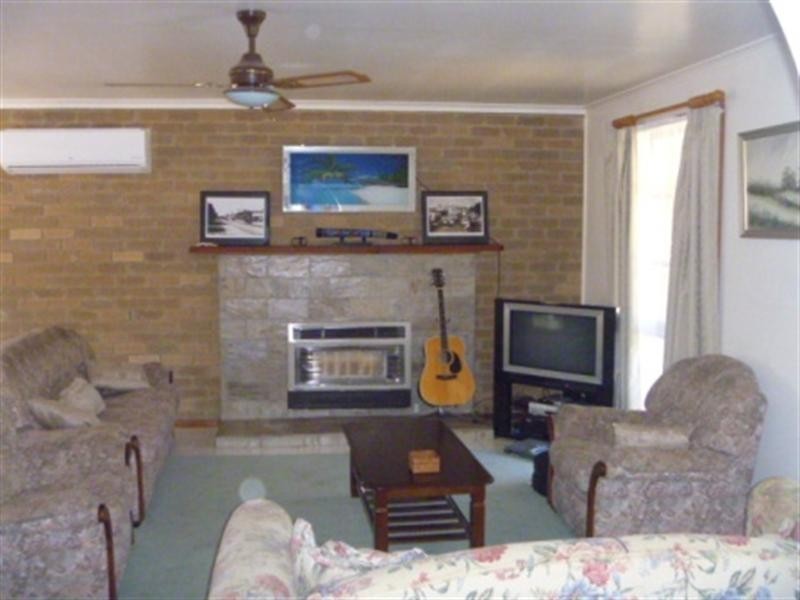 2A Waratah Street, Rye VIC 3941