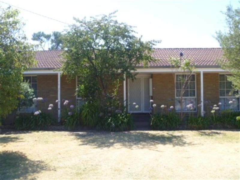 2A Waratah Street, Rye VIC 3941